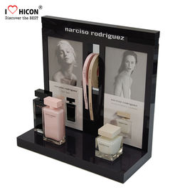 China Erhalten Sie Aufmerksamkeit kundenspezifischen kosmetischen acrylsauerausstellungsstand niedriges MOQ für Schönheits-Speicher fournisseur